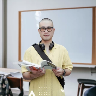 Mr. - Nguyễn Khắc Nghĩa